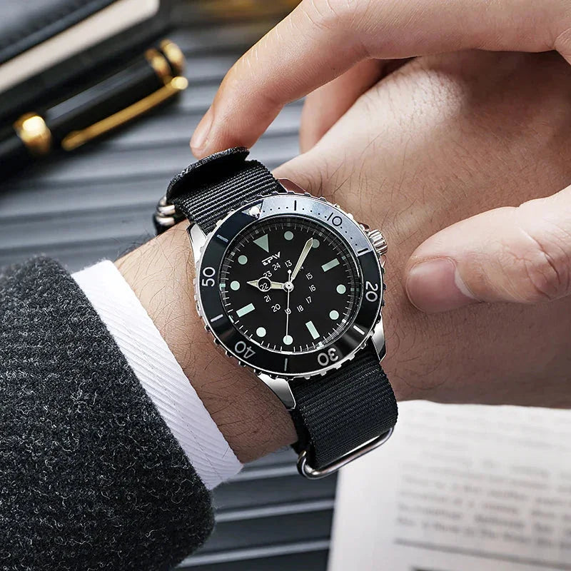 Relógio Masculino Diver Militar